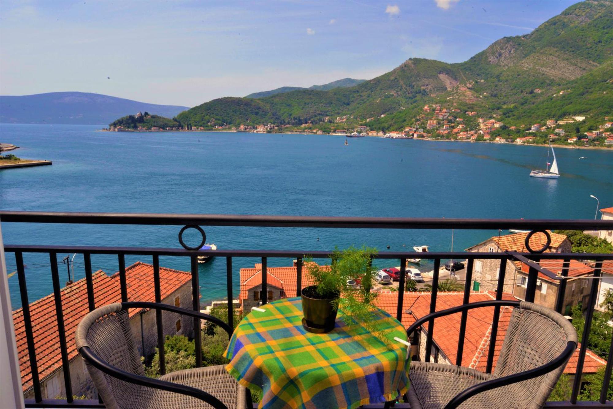 Apartments Okuka Tivat Cameră foto